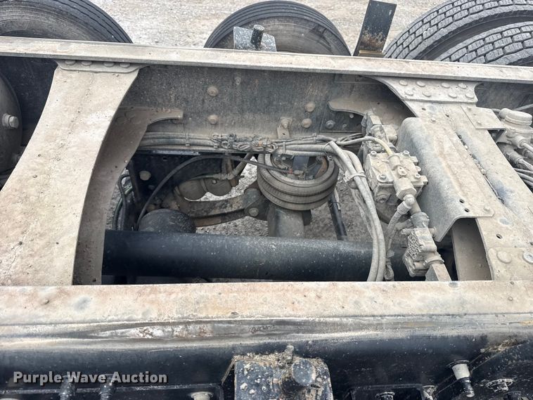 image for item DQ4137 2023 Mack Granite dump truck