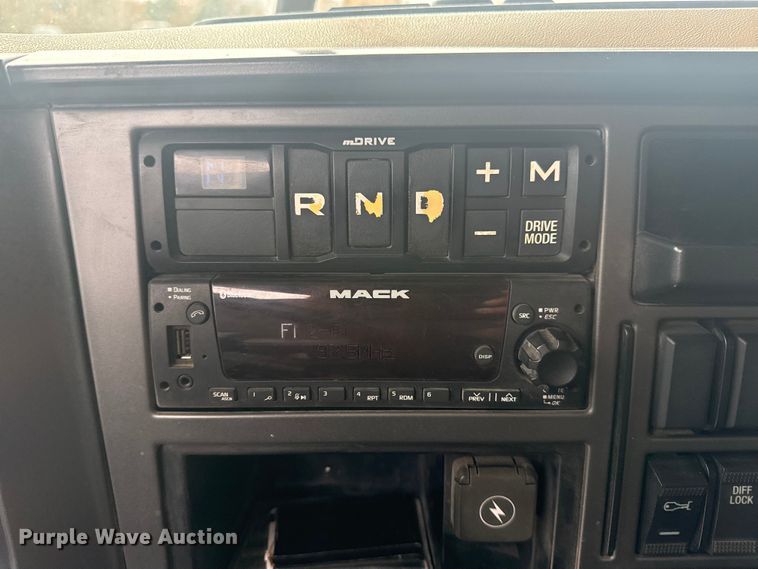 image for item DQ4137 2023 Mack Granite dump truck