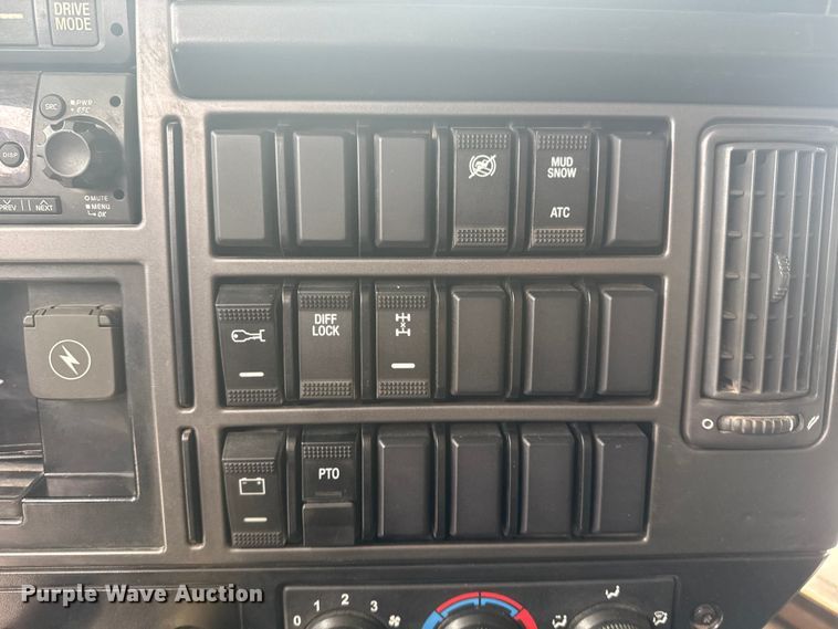 image for item DQ4137 2023 Mack Granite dump truck