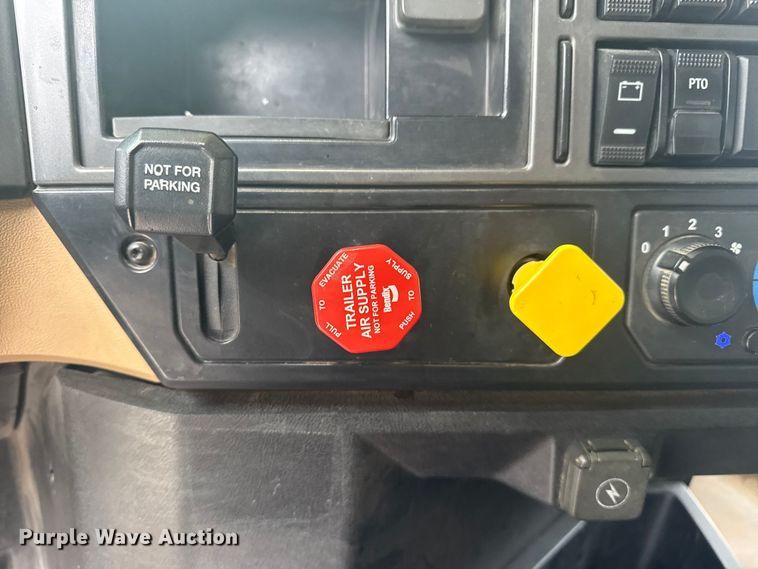 image for item DQ4137 2023 Mack Granite dump truck