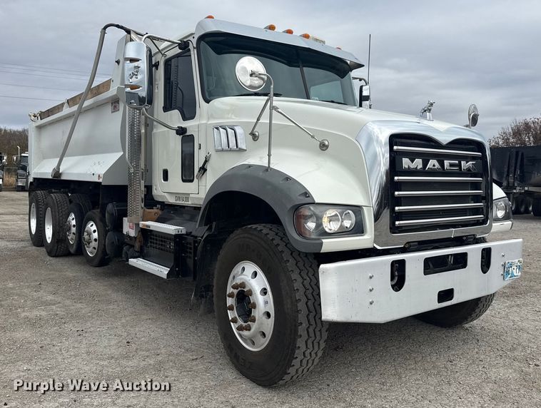 image for item DQ4138 2019 Mack Granite dump truck