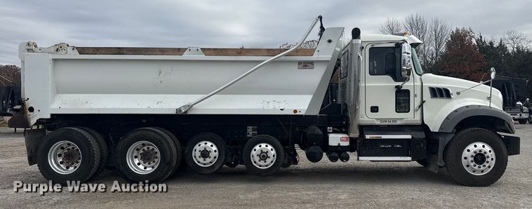 image for item DQ4138 2019 Mack Granite dump truck