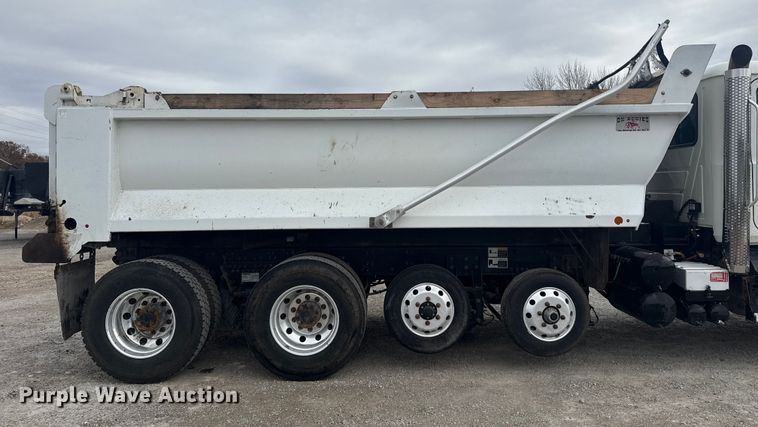 image for item DQ4138 2019 Mack Granite dump truck