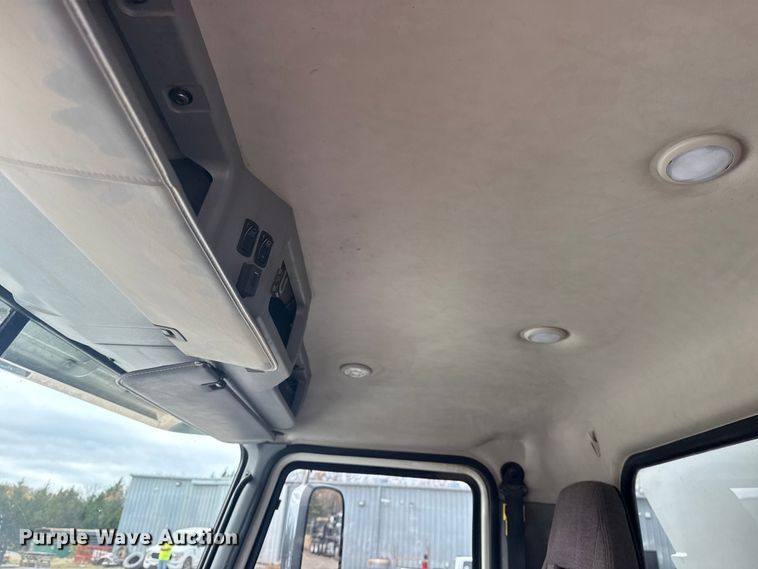 image for item DQ4138 2019 Mack Granite dump truck