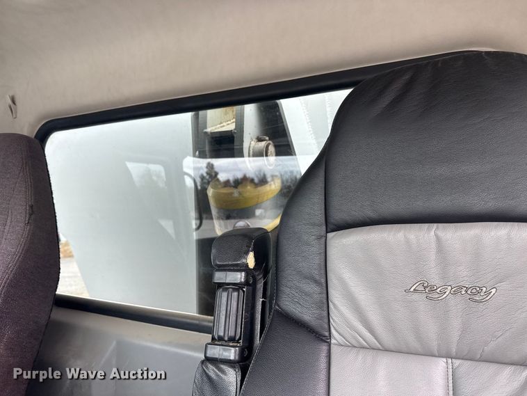 image for item DQ4138 2019 Mack Granite dump truck