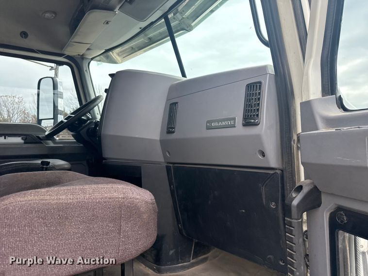 image for item DQ4138 2019 Mack Granite dump truck