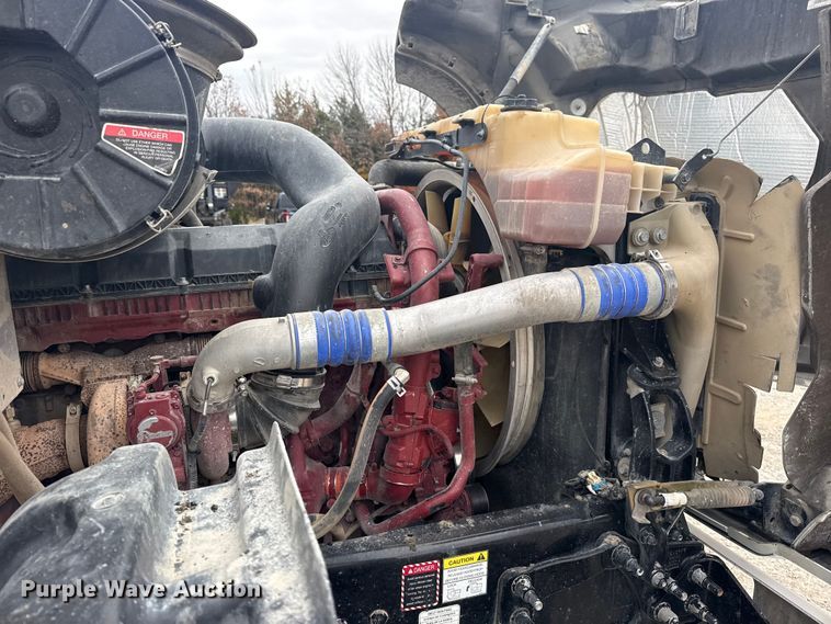 image for item DQ4138 2019 Mack Granite dump truck