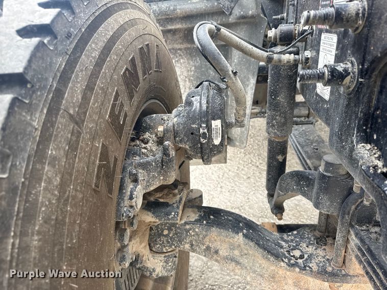 image for item DQ4138 2019 Mack Granite dump truck