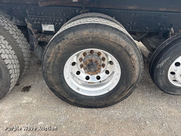 image for item DQ4138 2019 Mack Granite dump truck