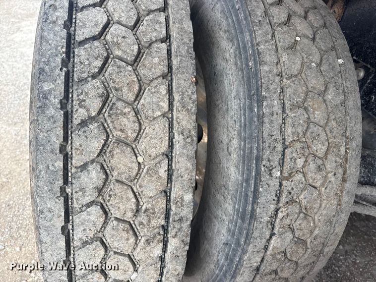 image for item DQ4138 2019 Mack Granite dump truck