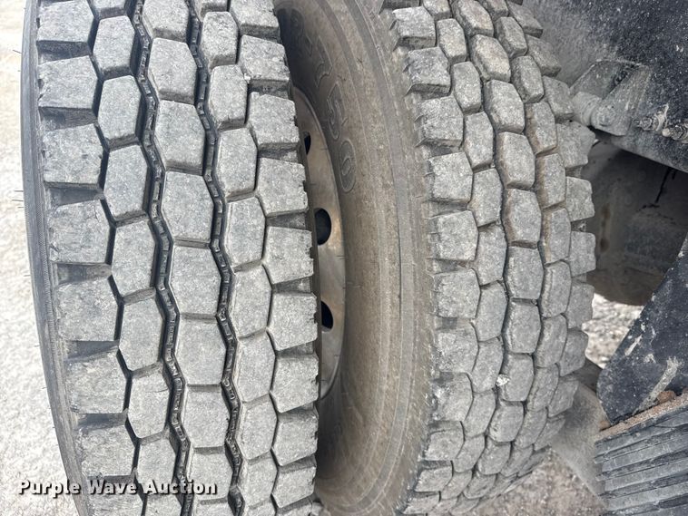 image for item DQ4138 2019 Mack Granite dump truck