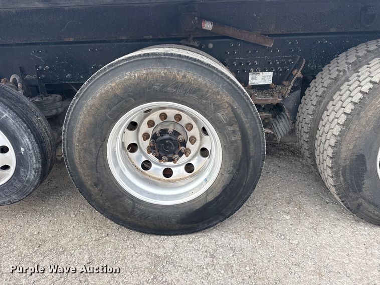 image for item DQ4138 2019 Mack Granite dump truck