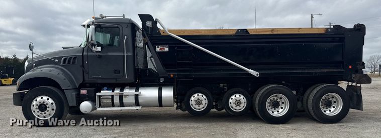 image for item DQ4139 2023 Mack Granite dump truck