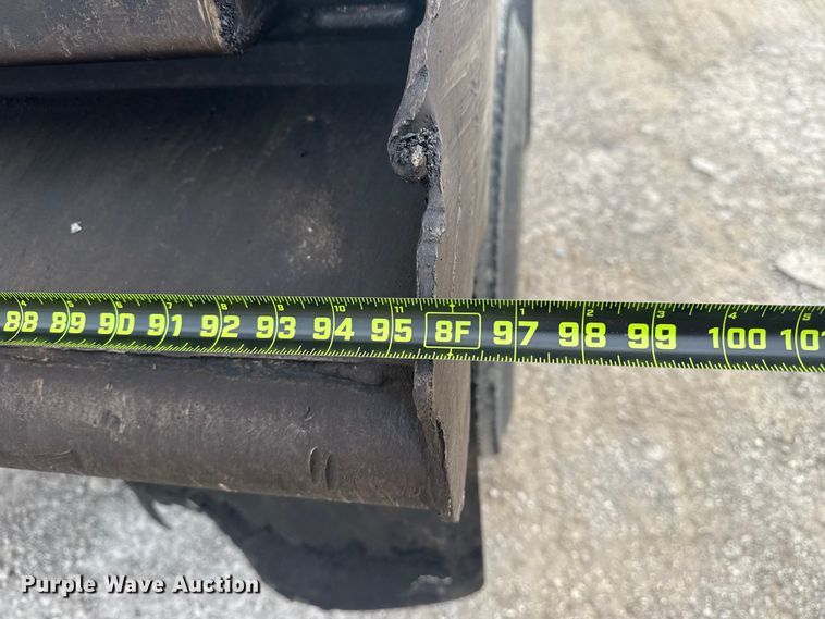 image for item DQ4139 2023 Mack Granite dump truck