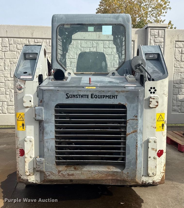 image for item DQ4153 2019 Takeuchi TL8 tracked skid steer loader