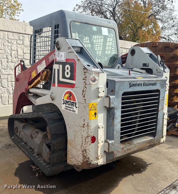 image for item DQ4153 2019 Takeuchi TL8 tracked skid steer loader