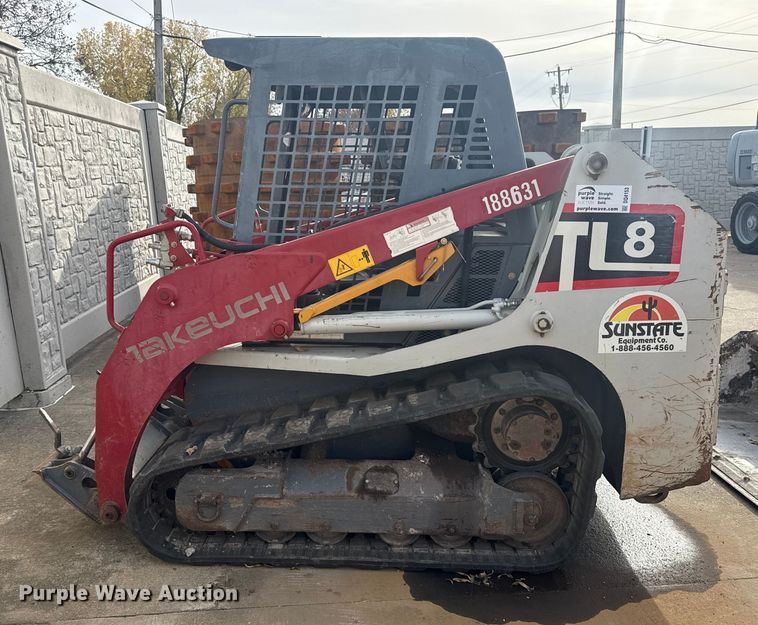 image for item DQ4153 2019 Takeuchi TL8 tracked skid steer loader