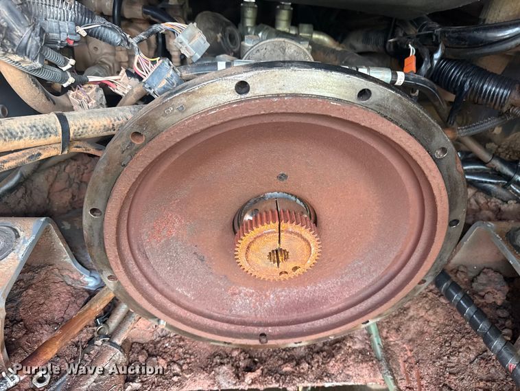 image for item DQ4153 2019 Takeuchi TL8 tracked skid steer loader