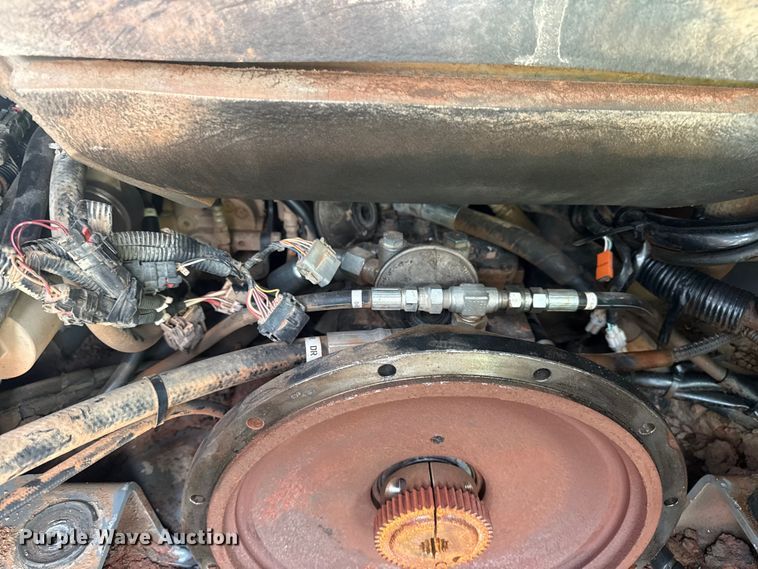 image for item DQ4153 2019 Takeuchi TL8 tracked skid steer loader