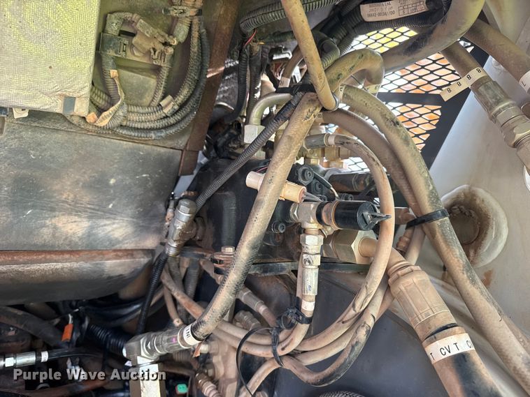 image for item DQ4153 2019 Takeuchi TL8 tracked skid steer loader