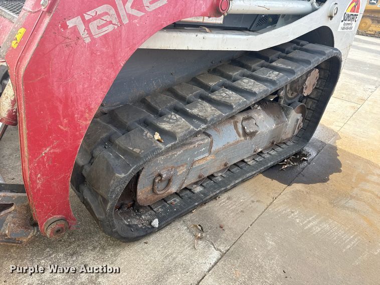 image for item DQ4153 2019 Takeuchi TL8 tracked skid steer loader