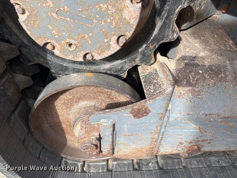 image for item DQ4153 2019 Takeuchi TL8 tracked skid steer loader