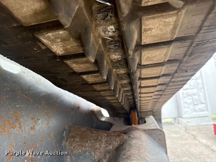 image for item DQ4153 2019 Takeuchi TL8 tracked skid steer loader