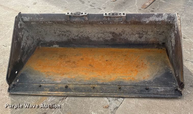 image for item DQ4153 2019 Takeuchi TL8 tracked skid steer loader