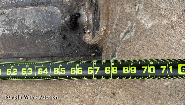 image for item DQ4153 2019 Takeuchi TL8 tracked skid steer loader