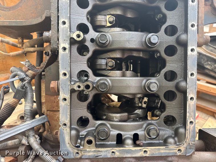 image for item DQ4153 2019 Takeuchi TL8 tracked skid steer loader