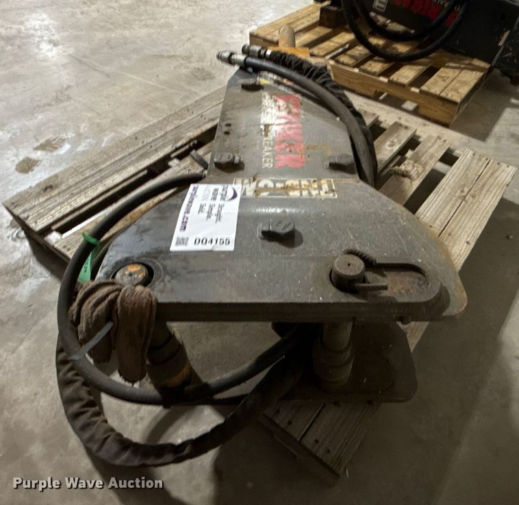 image for item DQ4155 Striker TND-6M breaker