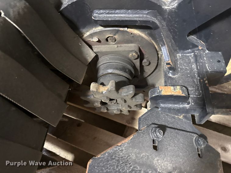 image for item DQ4158 Ditch Witch crumber