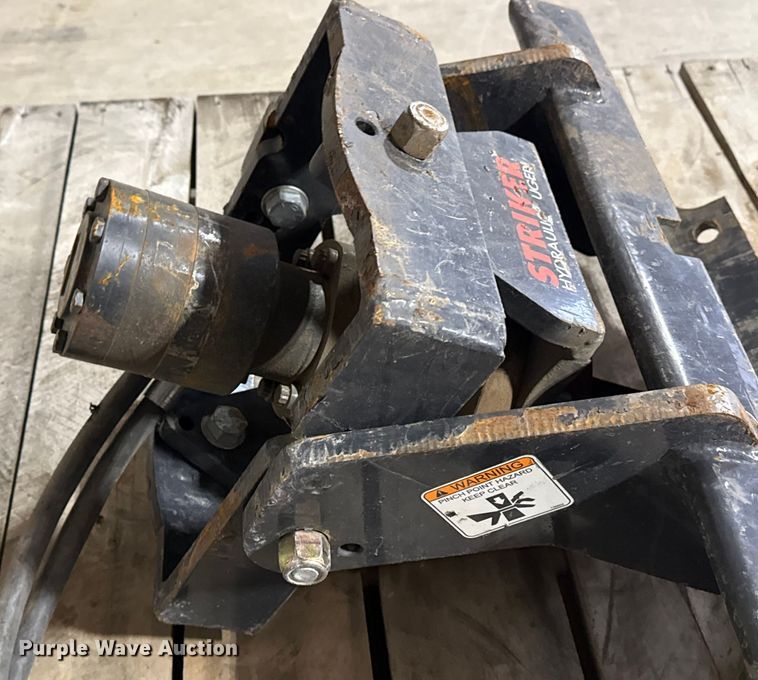 image for item DQ4159 Striker compact utility skid steer auger