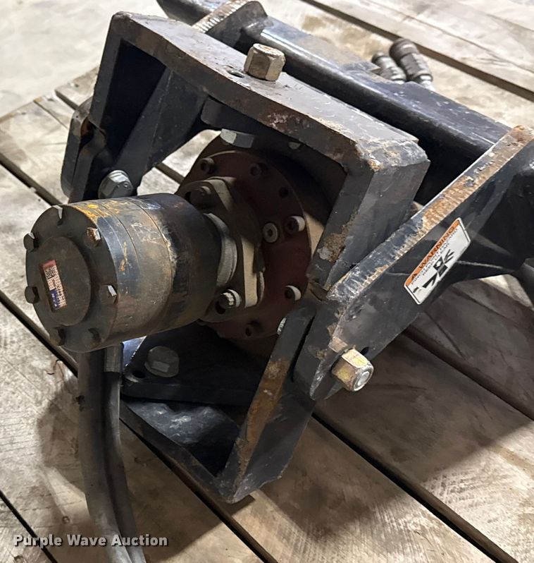 image for item DQ4159 Striker compact utility skid steer auger