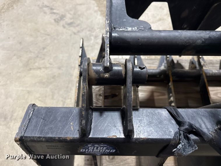 image for item DQ4160 Blue Diamond 106033-25 skid steer bucket