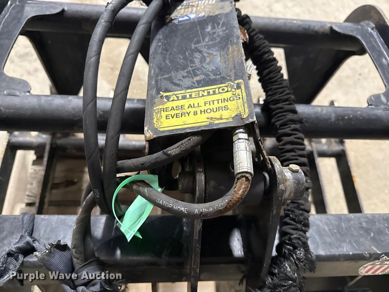 image for item DQ4160 Blue Diamond 106033-25 skid steer bucket