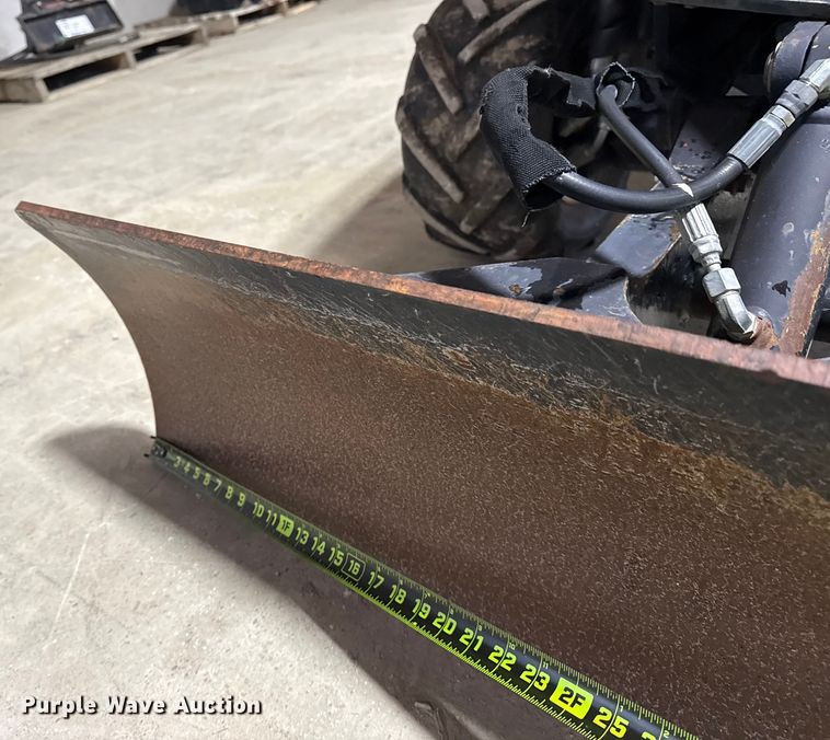 image for item DQ4162 2013 Ditch Witch RT30 trencher