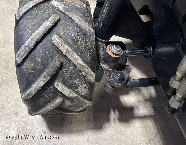 image for item DQ4162 2013 Ditch Witch RT30 trencher