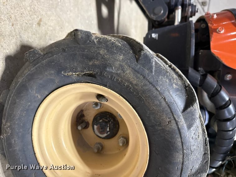 image for item DQ4162 2013 Ditch Witch RT30 trencher