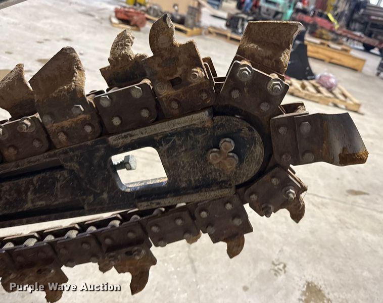 image for item DQ4163 2021 Ditch Witch C14 trencher