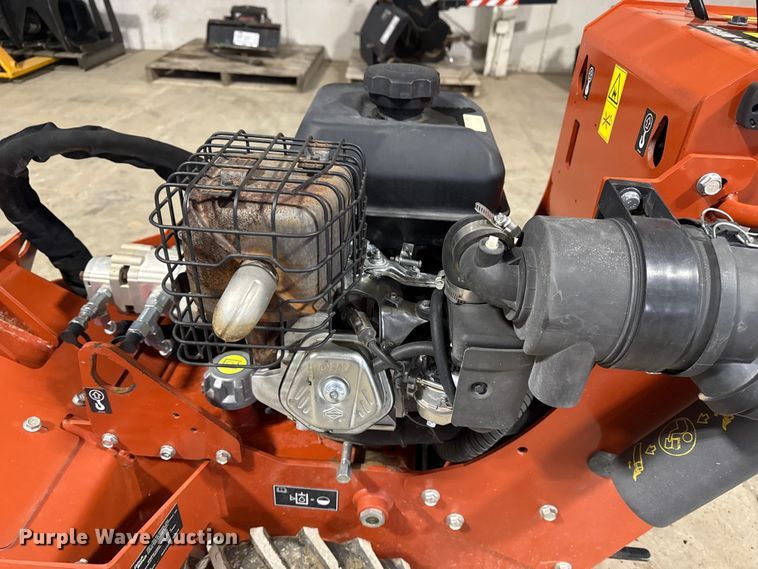 image for item DQ4163 2021 Ditch Witch C14 trencher