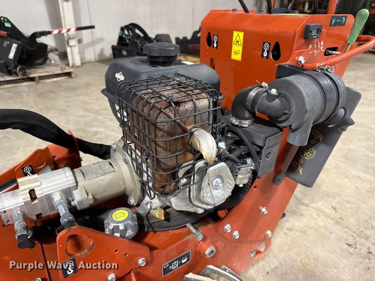 image for item DQ4163 2021 Ditch Witch C14 trencher