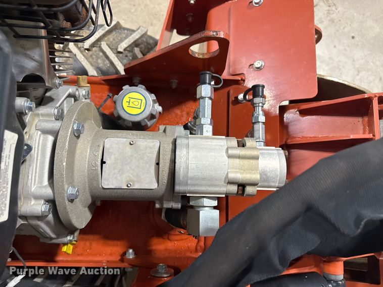 image for item DQ4163 2021 Ditch Witch C14 trencher