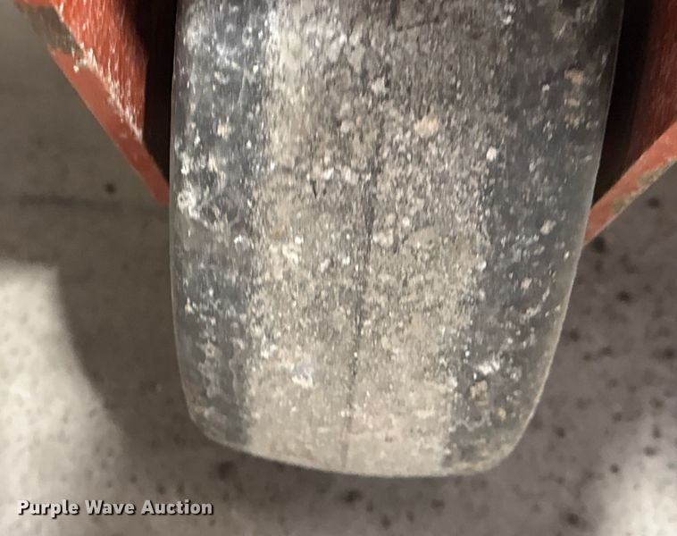 image for item DQ4163 2021 Ditch Witch C14 trencher