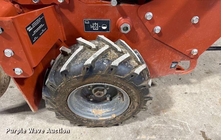 image for item DQ4163 2021 Ditch Witch C14 trencher
