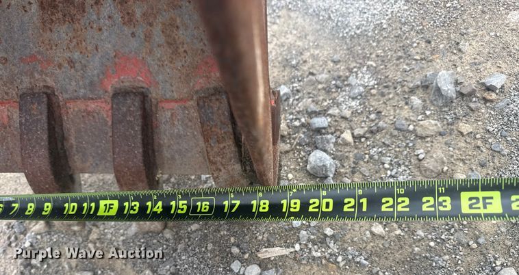 image for item DQ4165 2009 Ditch Witch a920 backhoe attachment