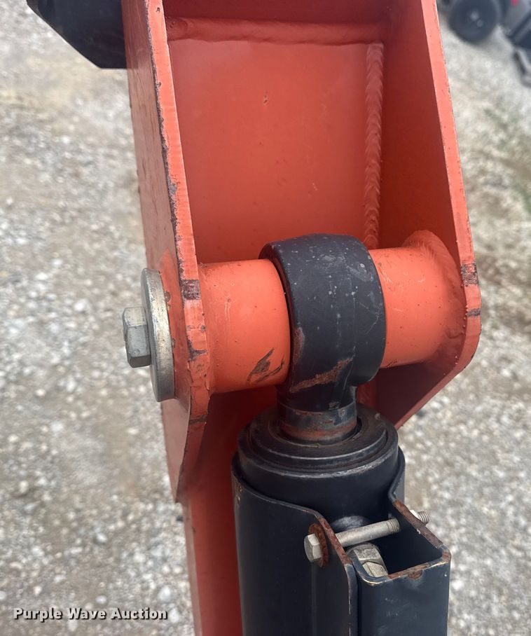 image for item DQ4165 2009 Ditch Witch a920 backhoe attachment