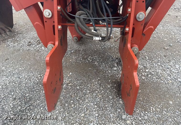 image for item DQ4165 2009 Ditch Witch a920 backhoe attachment