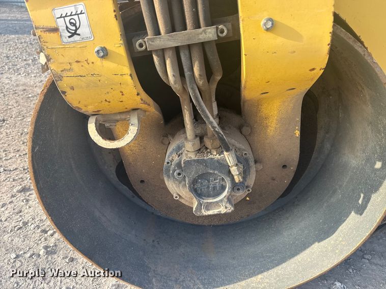 image for item DQ4168 2015 Bomag BW 120 SL double drum vibratory roller