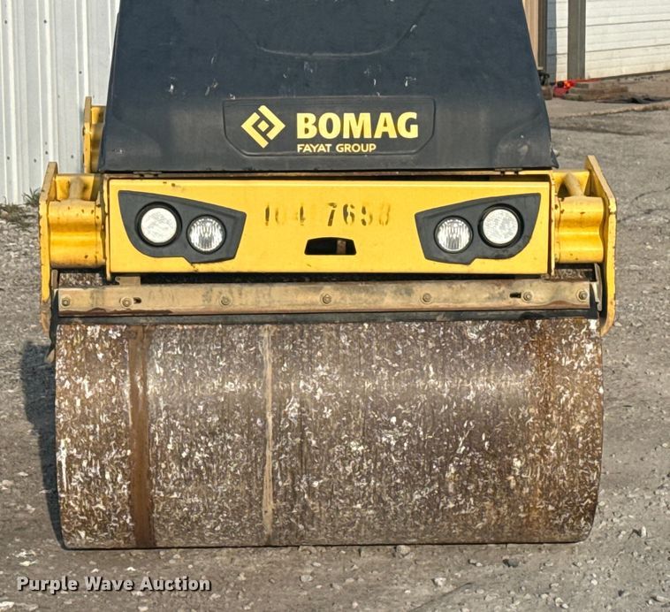 image for item DQ4168 2015 Bomag BW 120 SL double drum vibratory roller